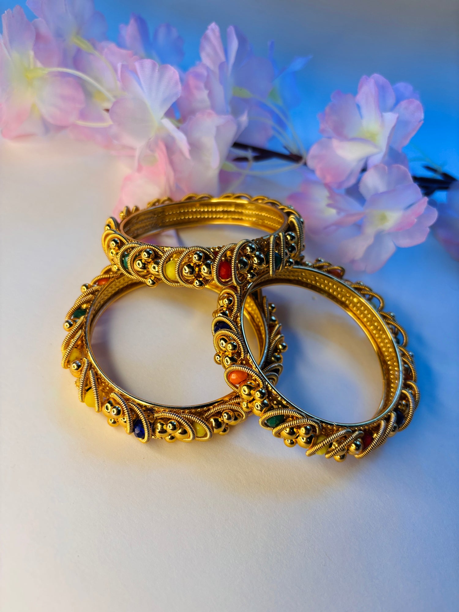 BANGLES