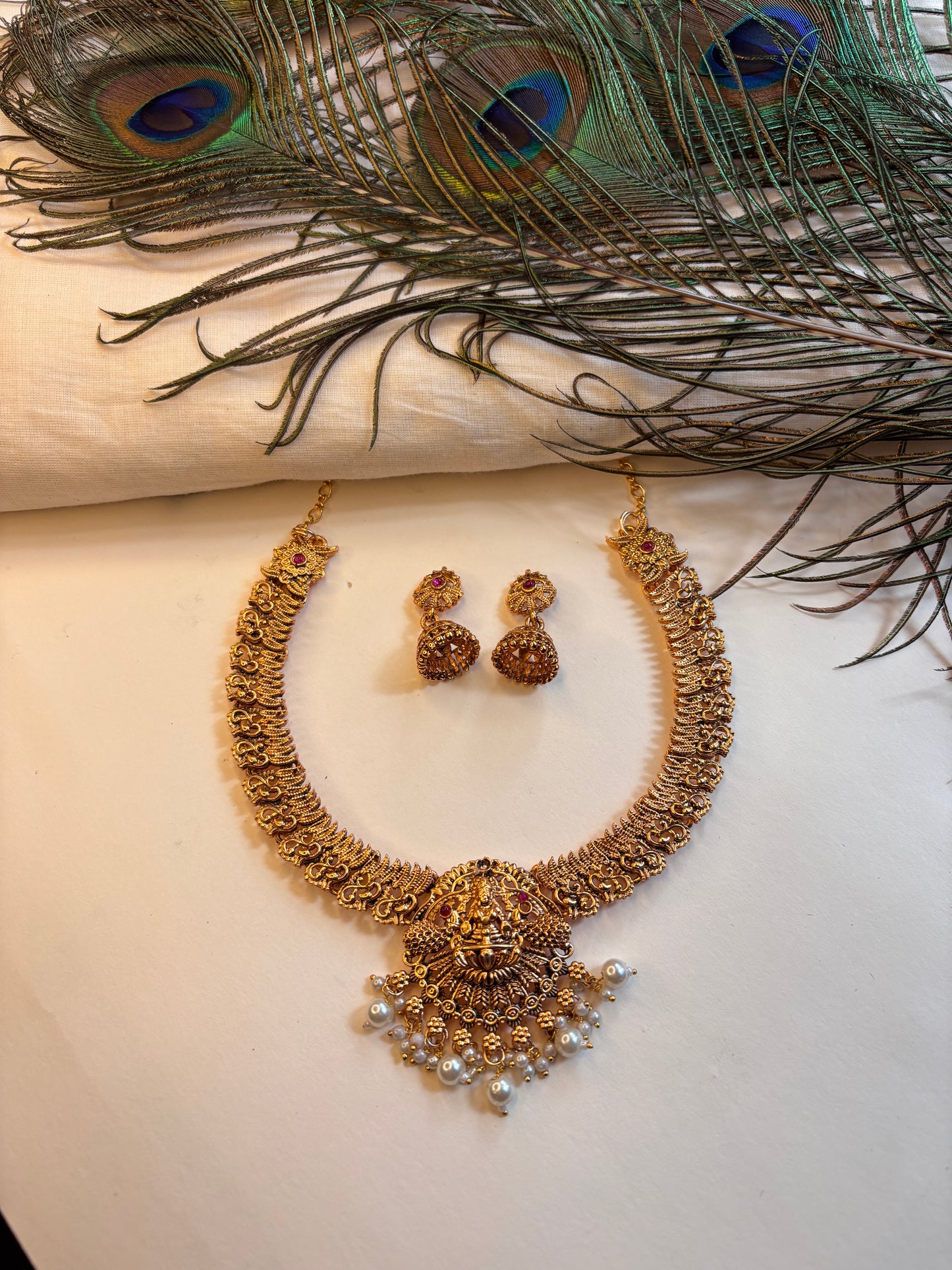 Antique Lakshmi Temple Jewellery Set with Earrings (JYO7133)