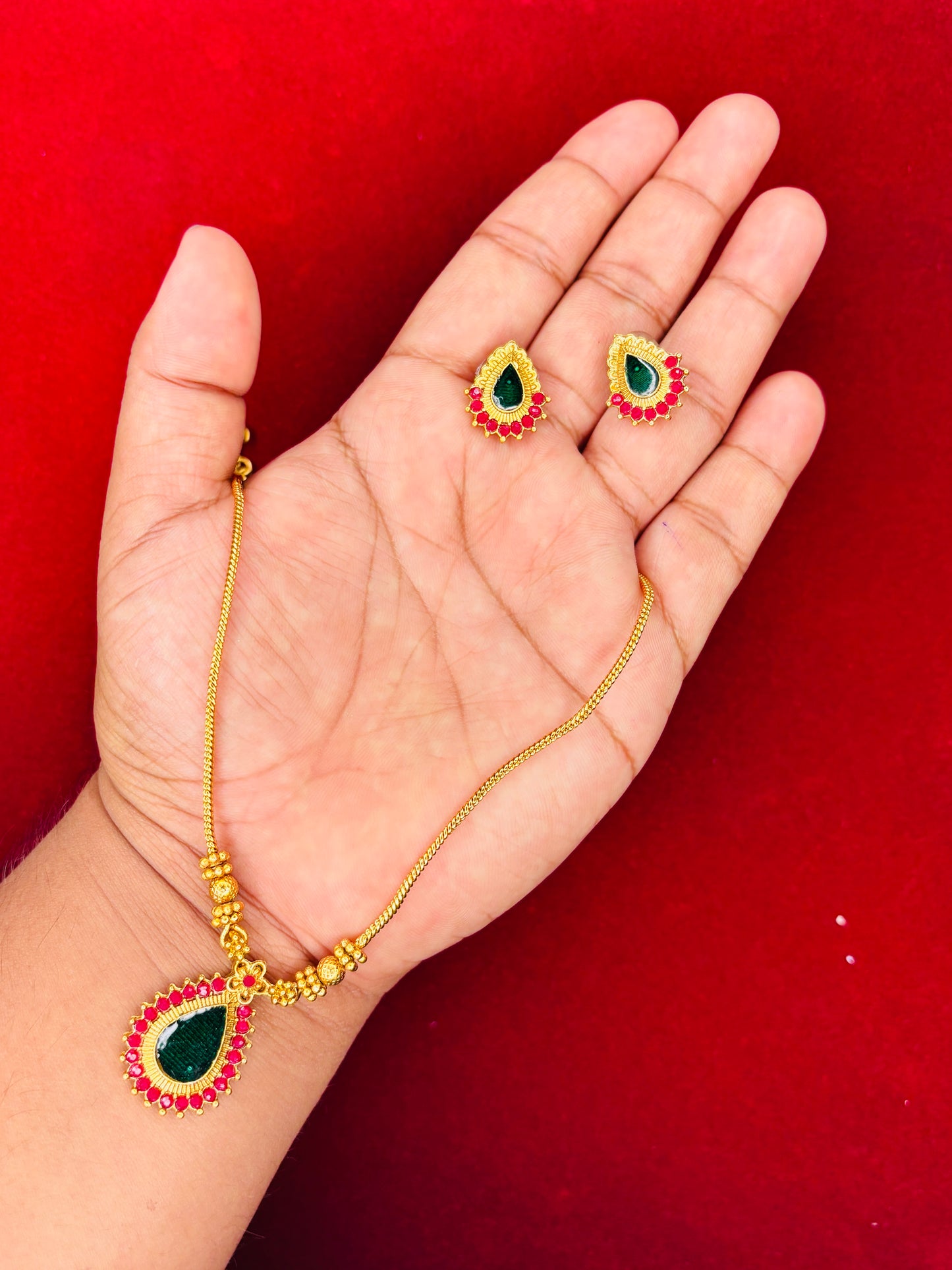 Traditional Pendant Haaram (JYO8158)