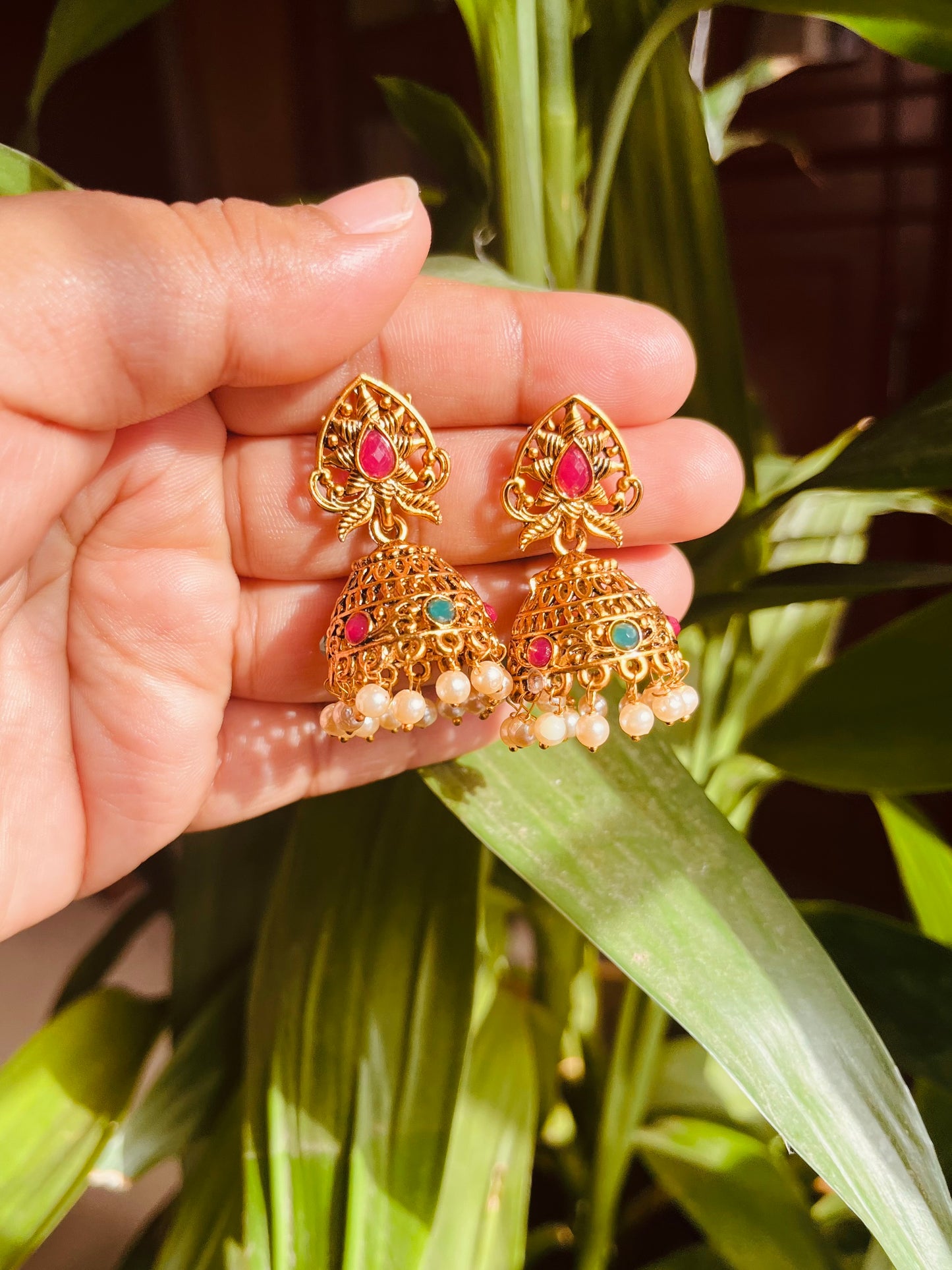Temple kemp Antique Jhumka (JYO6122)